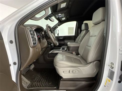 Used 2021 Chevrolet Silverado 3500 LTZ w/ LTZ Premium Package image 19