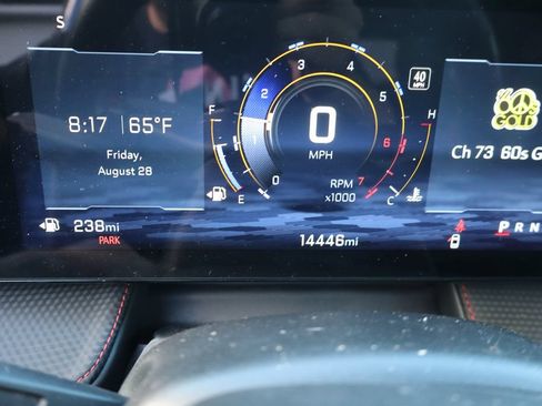 Used 2025 Chevrolet Equinox RS w/ Safety and Technology Package FWD image 3