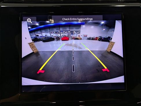 Used 2024 Jeep Grand Cherokee Laredo X image 13