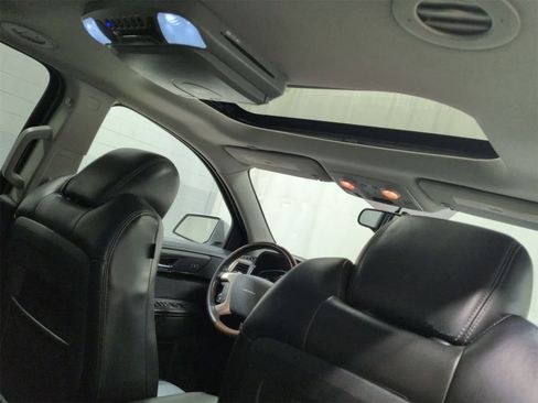 Used 2013 GMC Acadia Denali image 23