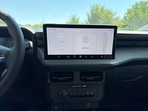 New 2026 Ford Maverick Lobo AWD/4WD image 18