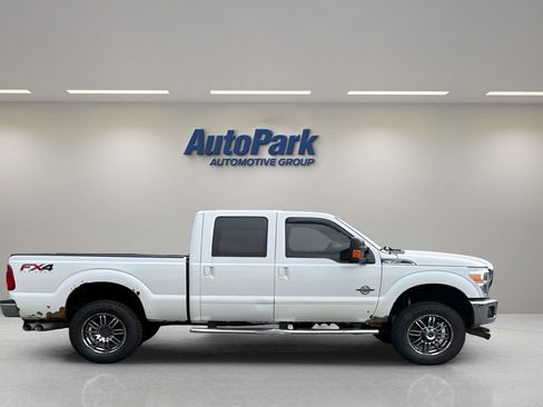 Used 2016 Ford F350 Lariat w/ Lariat Ultimate Package AWD/4WD image 8