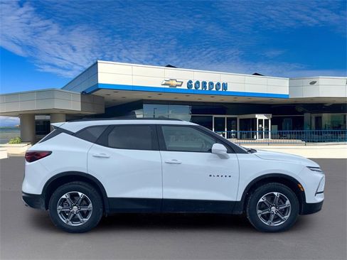 Used 2024 Chevrolet Blazer LT w/ Convenience Package image 5