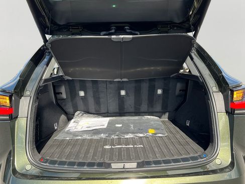 Used 2024 Lexus NX 350 AWD image 9