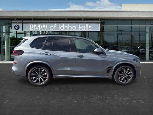 Used 2024 BMW X5 xDrive50e w/ M Sport Package AWD/4WD image 8