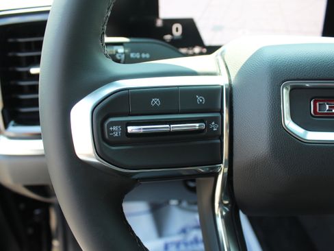 New 2025 GMC Canyon Elevation w/ Convenience Package image 25