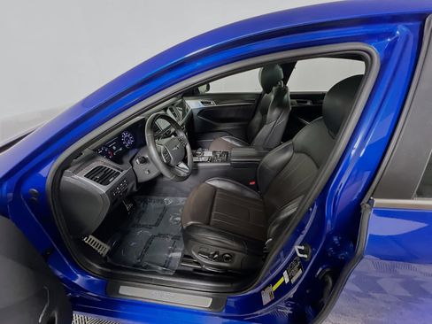 Used 2020 Genesis G80 3.3T Sport image 15