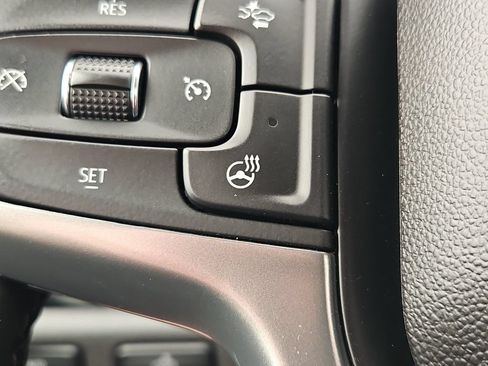 Certified 2025 Chevrolet Silverado 1500 LT AWD/4WD image 20