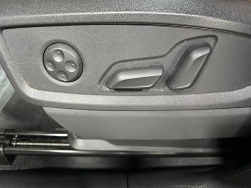 Certified 2023 Audi Q5 2.0T Premium w/ Convenience Package image 28