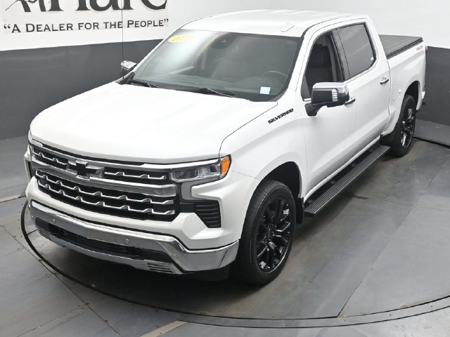 Used 2023 Chevrolet Silverado 1500 LTZ w/ LTZ Convenience Package II AWD/4WD image 48