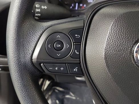 Used 2025 Toyota Corolla LE FWD image 24
