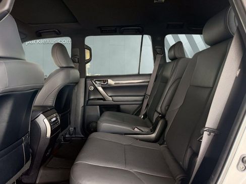 Certified 2023 Lexus GX 460 Premium AWD/4WD image 11