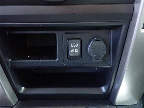 Used 2019 Toyota 4Runner SR5 AWD/4WD image 19