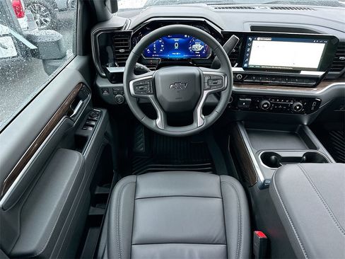 New 2026 Chevrolet Silverado 2500 LT w/ Trail Boss Package image 16