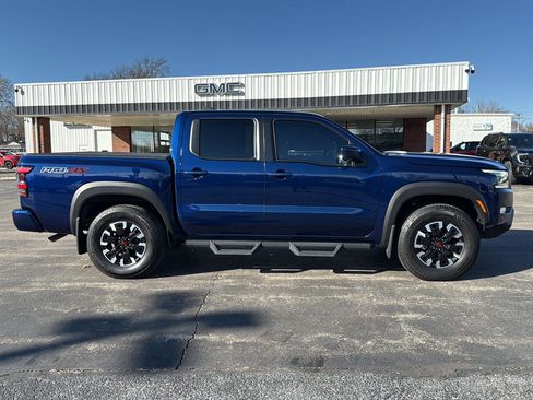 Used 2022 Nissan Frontier PRO-4X image 4