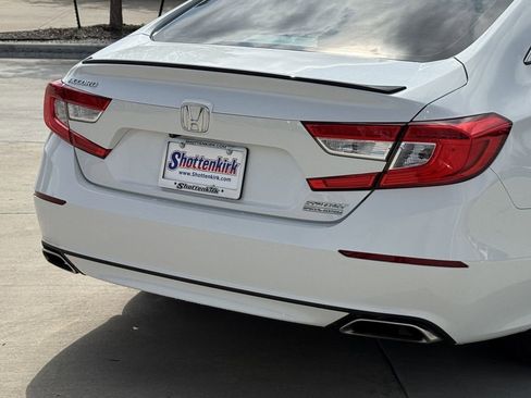 Used 2021 Honda Accord Sport Special Edition image 6