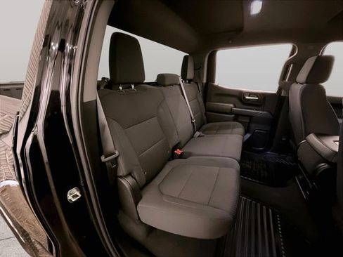 Used 2020 Chevrolet Silverado 1500 Custom w/ Custom Value Package AWD/4WD image 26