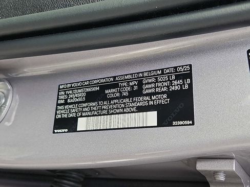 Used 2026 Volvo XC40 B5 Ultra image 25