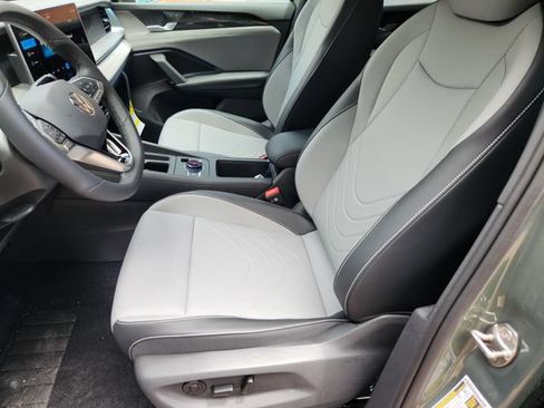New 2026 Volkswagen Tiguan SE R-Line AWD/4WD image 10