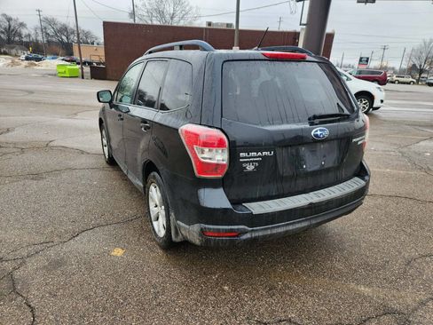 Used 2014 Subaru Forester 2.5i Premium w/ All-Weather Package image 5