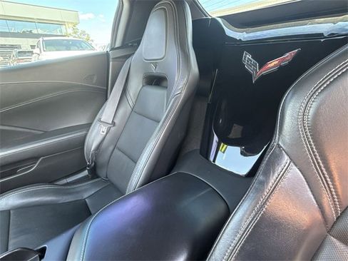 Used 2017 Chevrolet Corvette Stingray w/ 3LT Preferred Equipment Group image 20