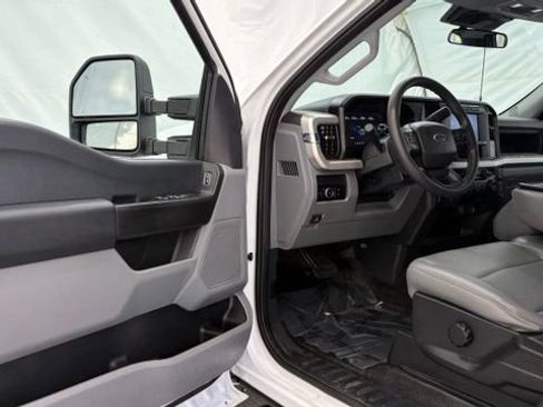 Used 2023 Ford F350 XL w/ XL Driver Assist Package RWD image 30
