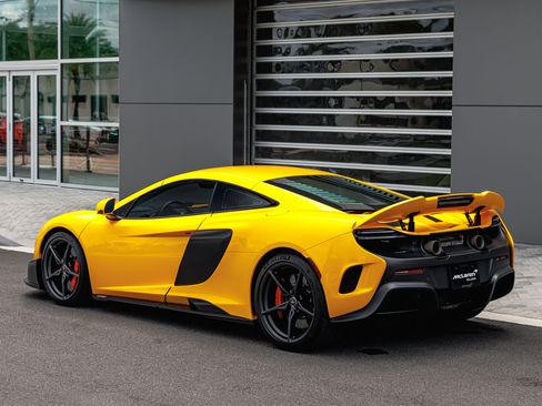 Used 2016 McLaren 675LT Coupe image 7