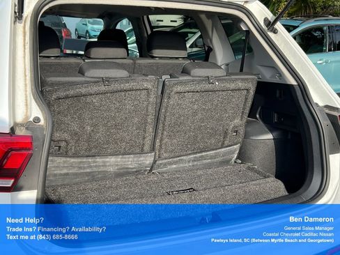 Used 2022 Volkswagen Tiguan S FWD image 9