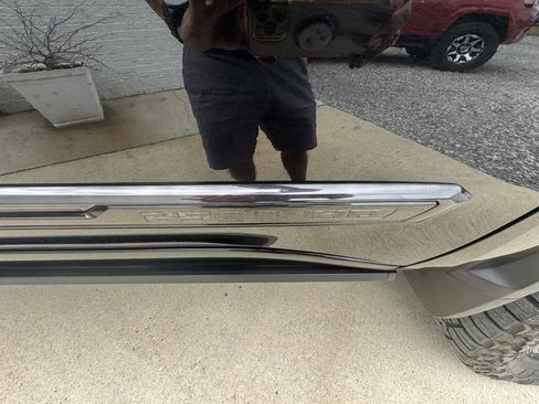 Used 2024 Chevrolet Silverado 2500 High Country w/ Midnight Edition image 29