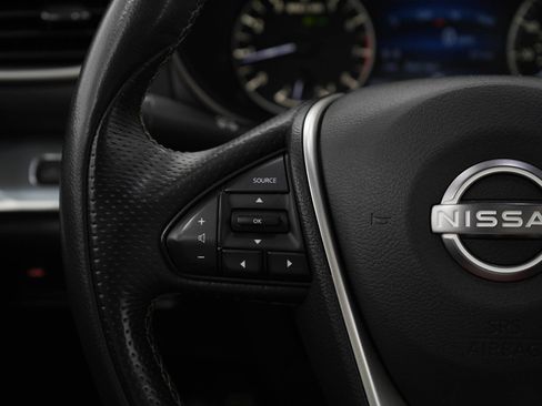 Used 2023 Nissan Maxima SL image 22