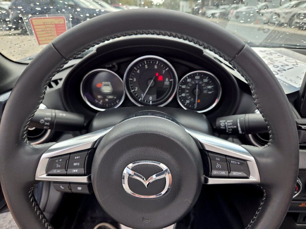 Certified 2021 MAZDA MX-5 Miata RF Grand Touring RWD image 29