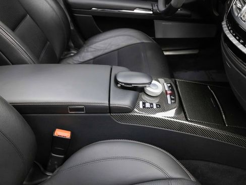 Used 2012 Mercedes-Benz S 63 AMG image 26
