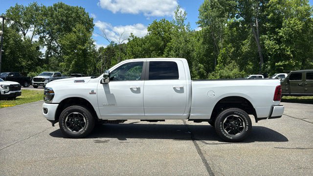 Used 2026 RAM 2500 Laramie AWD/4WD image 4