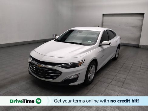 Used 2025 Chevrolet Malibu LS w/ Driver Confidence Package FWD image 1