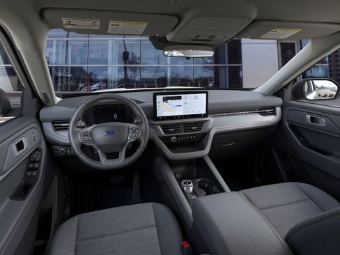New 2026 Ford Explorer Active RWD image 9