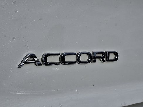 Used 2024 Honda Accord Touring image 32