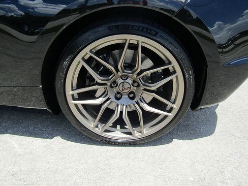 Used 2024 Chevrolet Corvette Z06 RWD image 24