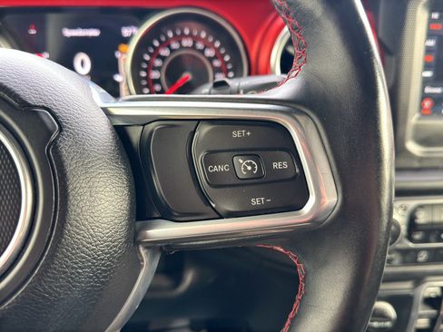 Used 2019 Jeep Wrangler Unlimited Rubicon w/ LED Lighting Group image 10