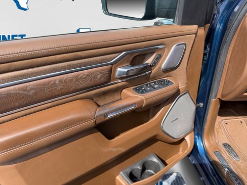 Used 2023 RAM 1500 Limited AWD/4WD image 10