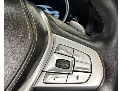 Used 2019 BMW 740i w/ Executive Package image 25