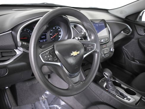 Used 2024 Chevrolet Malibu LS w/ Driver Confidence Package image 20