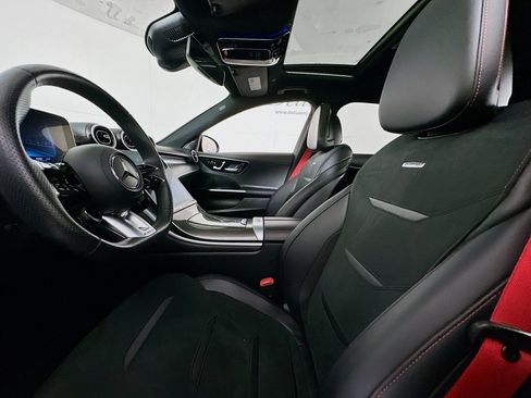 Used 2024 Mercedes-Benz C 43 AMG 4MATIC Sedan image 19