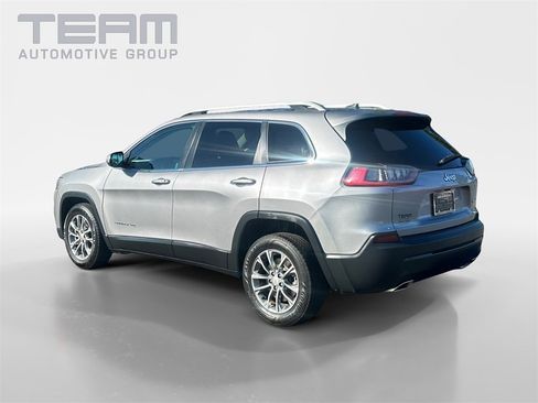 Used 2021 Jeep Cherokee Latitude Lux image 5