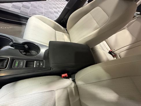 Used 2023 Honda Civic EX image 15