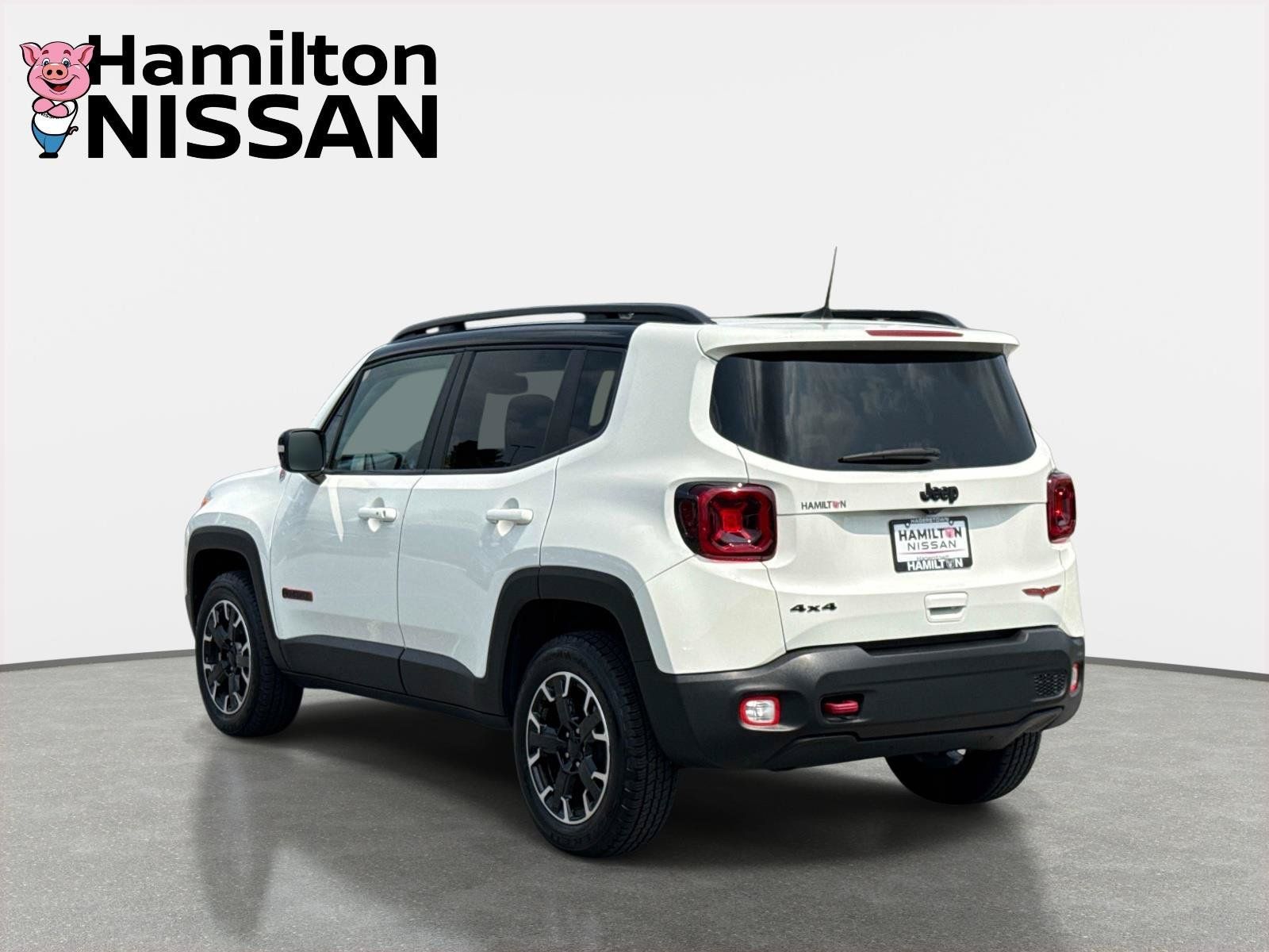Used 2023 Jeep Renegade Trailhawk w/ Sun/Sound Group AWD/4WD image 4