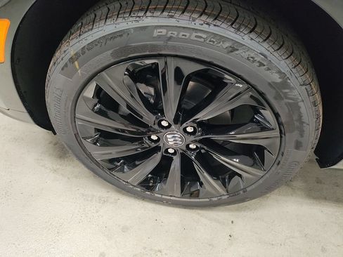 New 2026 Buick Envista Sport Touring w/ Convenience I Package FWD image 18