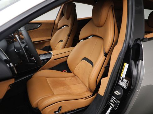 Certified 2024 Ferrari Purosangue AWD/4WD image 15