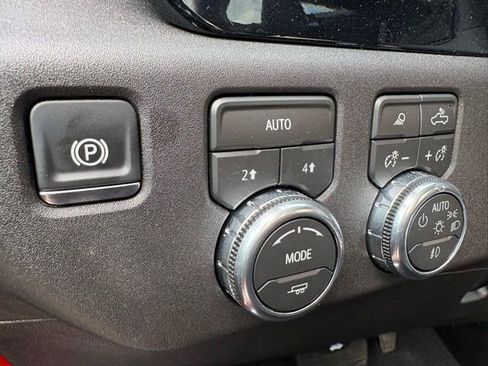 Used 2026 GMC Sierra 1500 Elevation w/ Elevation Premium Package AWD/4WD image 15