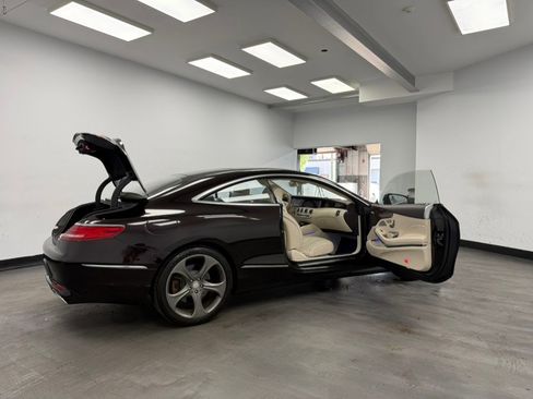 Used 2015 Mercedes-Benz S 550 4MATIC Coupe w/ Premium 1 Package image 30