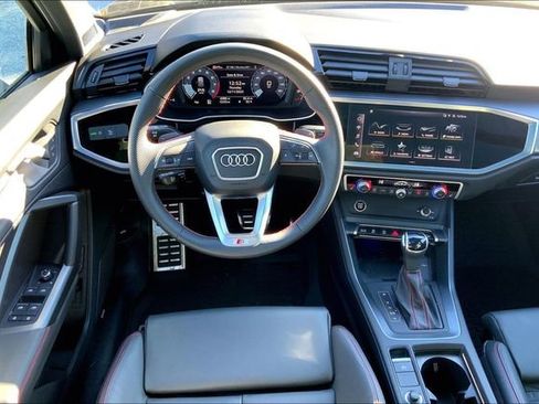 Used 2025 Audi Q3 2.0T Premium Plus w/ Premium Plus Package image 5